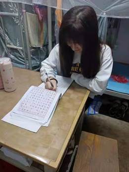 大学生封校期间生活日常 (27)