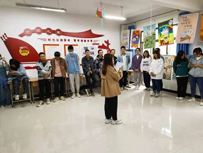 说明: http://www.gsmc.edu.cn/__local/3/0D/5F/66B3A46727A54690B66A0FC3C4D_69E5EC9D_6228.jpg