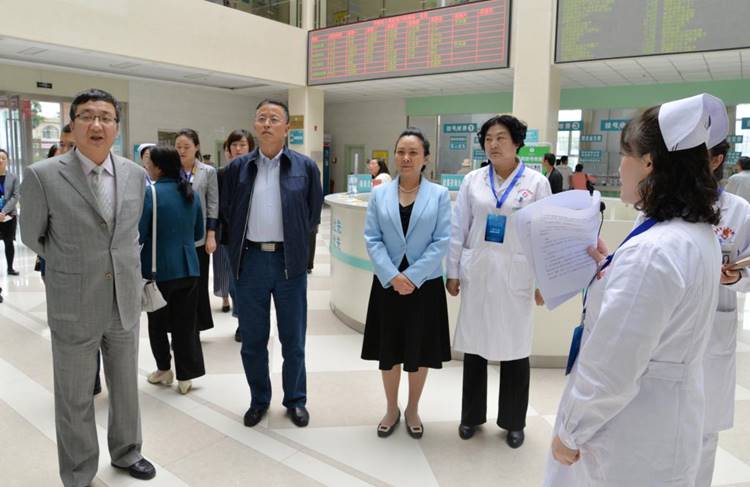 说明: http://www.gsmc.edu.cn/__local/6/EE/F6/CB705C8553F092F7F1437DEF158_0F5CC412_14B9A.jpg