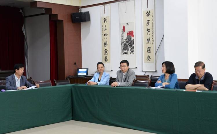 说明: http://www.gsmc.edu.cn/__local/B/BE/32/BFEC9C84A1418B01F9F767956FF_CC54E2DB_E736.jpg