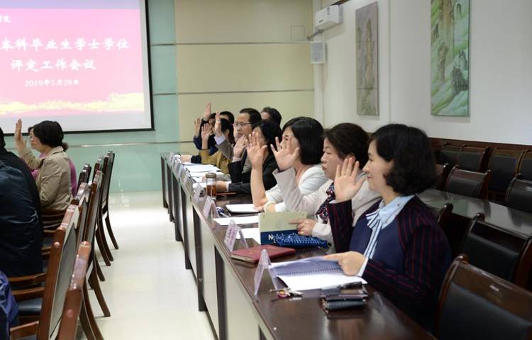 说明: http://www.gsmc.edu.cn/__local/F/4E/0B/41242CF0BF5A67C060F8651F2D5_5F4398B9_12D11.jpg